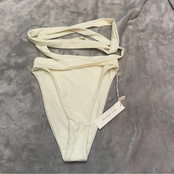 New! Mare Perpetua x Free People Lace Up Tie Bikini Bottom White 28759 - Picture 1 of 7